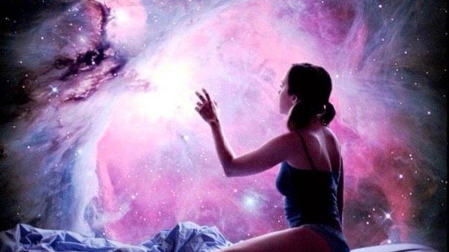 ASTRAL SEYAHATTEYKEN NE İLE KARŞILAŞIRIZ ?